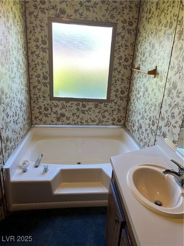 237 Grant Avenue, Ely, NV 89301