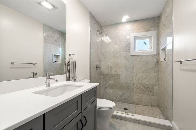 130 Coleridge St 6, Boston, MA 02128