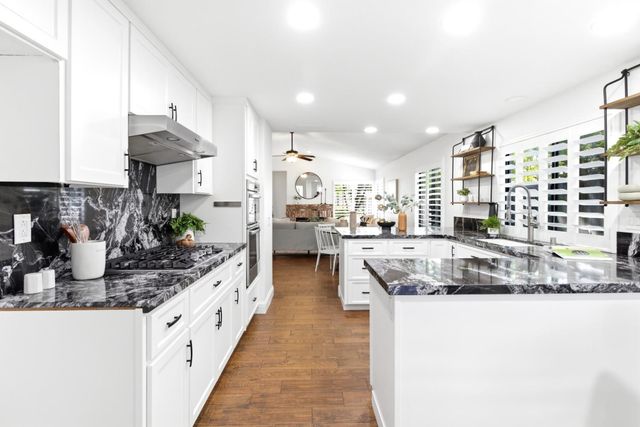 1615 Woodhill Dr, Roseville, CA 95661