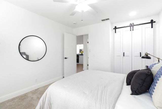 1615 Woodhill Dr, Roseville, CA 95661