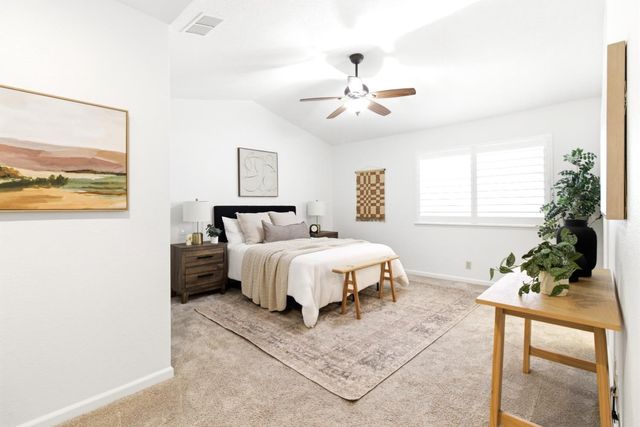 1615 Woodhill Dr, Roseville, CA 95661