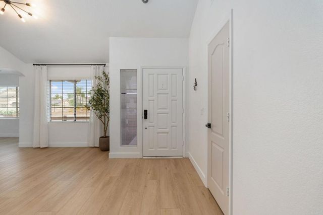 28919 Reviere Drive, Menifee, CA 92584