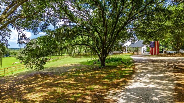 23100 SE HIGHWAY 42, Umatilla, FL 32784