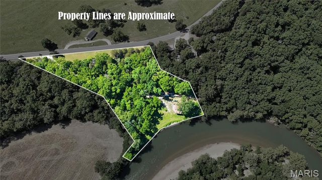 734 Old Cove Road, St Clair, MO 63077