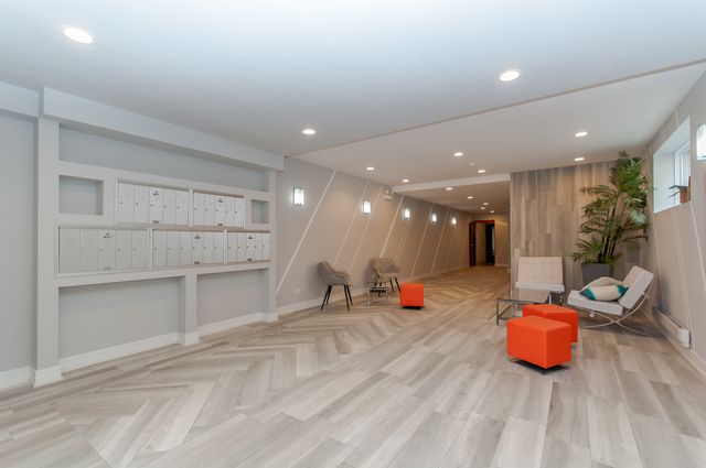 650 N Morgan Street 202, Chicago, IL 60642