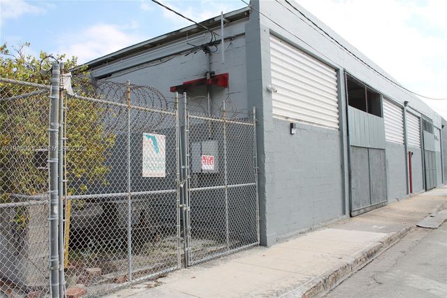 611 NW 11th St, Miami, FL 33136