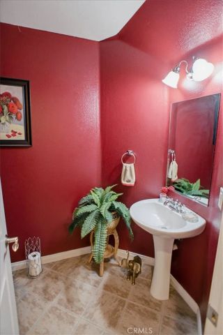 28403 Casselman, Saugus, CA 91350