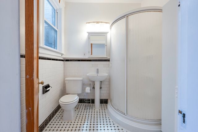 1269 Commonwealth Ave 11, Boston, MA 02134