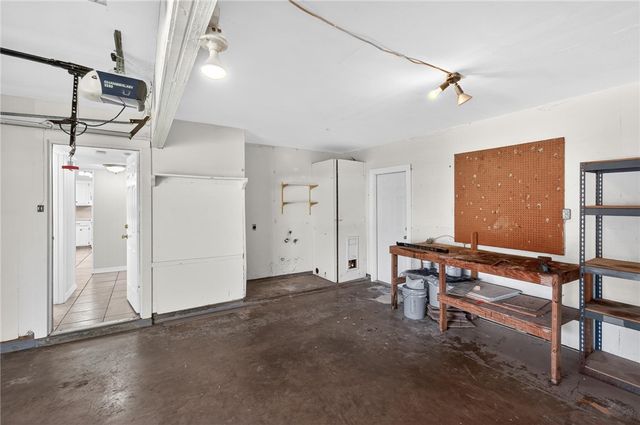 1104 Polaris St, Portland, TX 78374