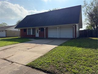1104 Polaris St, Portland, TX 78374