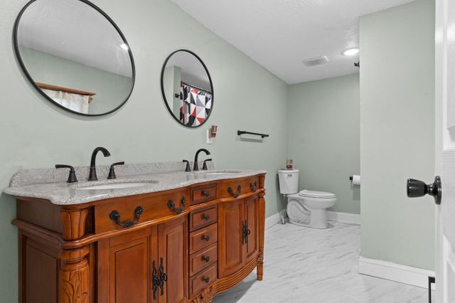 630 N Forest Avenue, Springfield, MO 65802