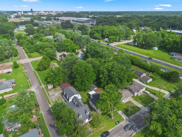 630 N Forest Avenue, Springfield, MO 65802