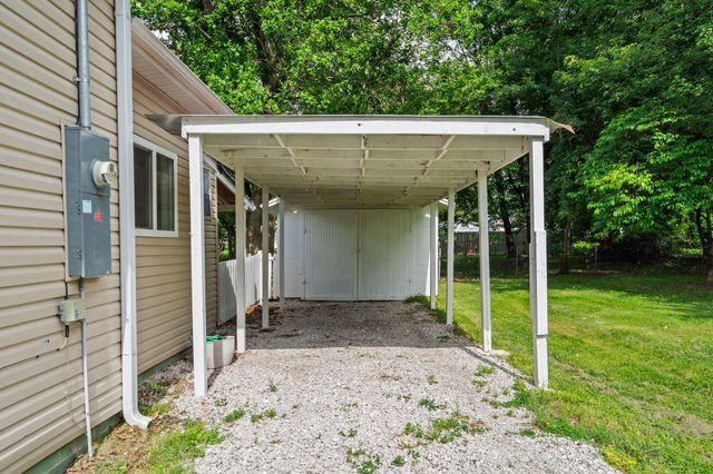 630 N Forest Avenue, Springfield, MO 65802