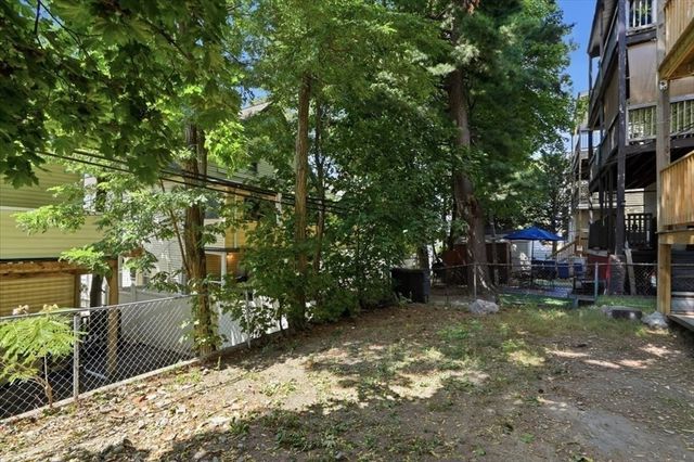 29 Mount Ida 3, Boston, MA 02122