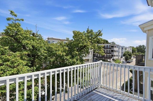 29 Mount Ida 3, Boston, MA 02122