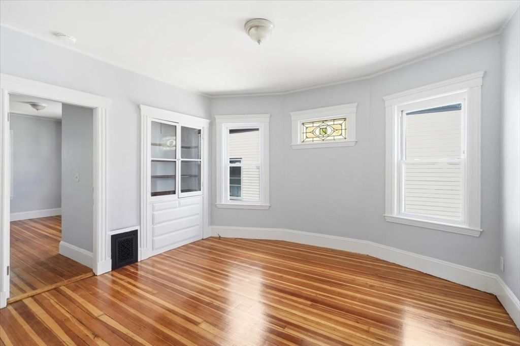 29 Mount Ida 3, Boston, MA 02122