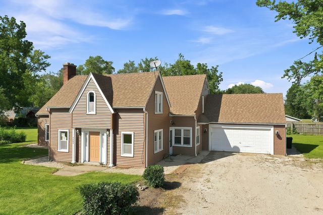 4604 Lakeshore Drive, Mchenry, IL 60050