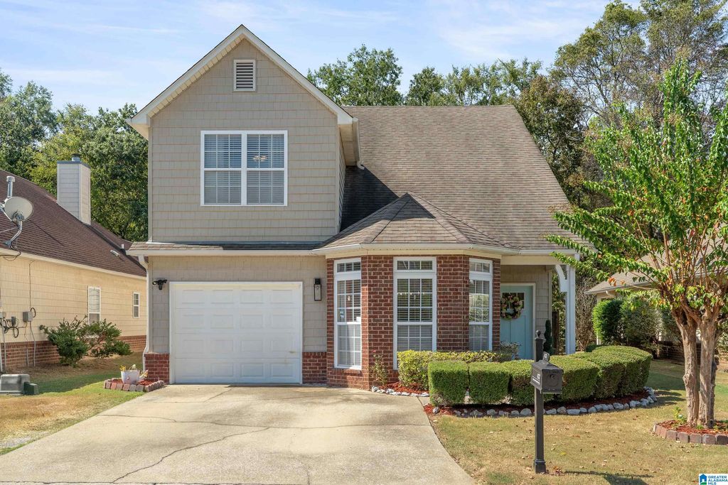 437 HOLLAND LAKES DRIVE N, Pelham, AL 35124