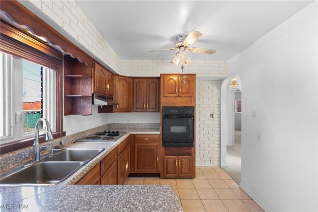 70828 Crescent Road, St Clairsville, OH 43950