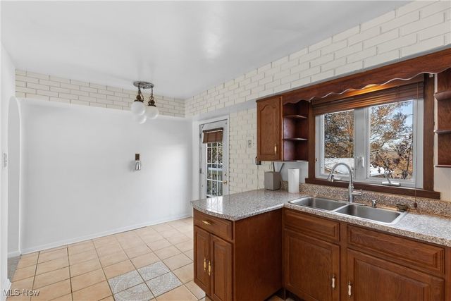 70828 Crescent Road, St Clairsville, OH 43950