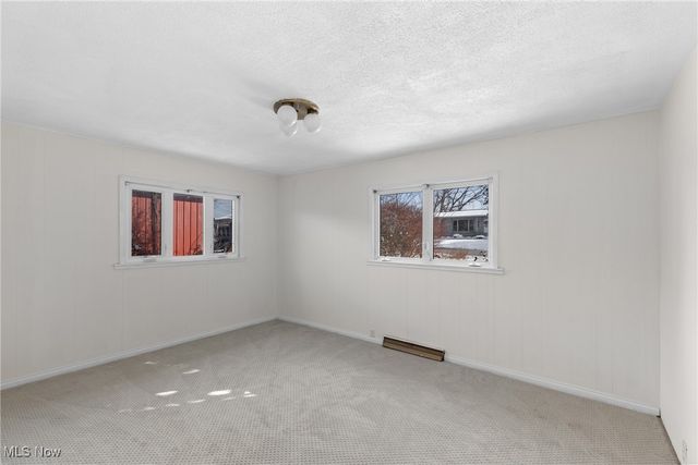 70828 Crescent Road, St Clairsville, OH 43950