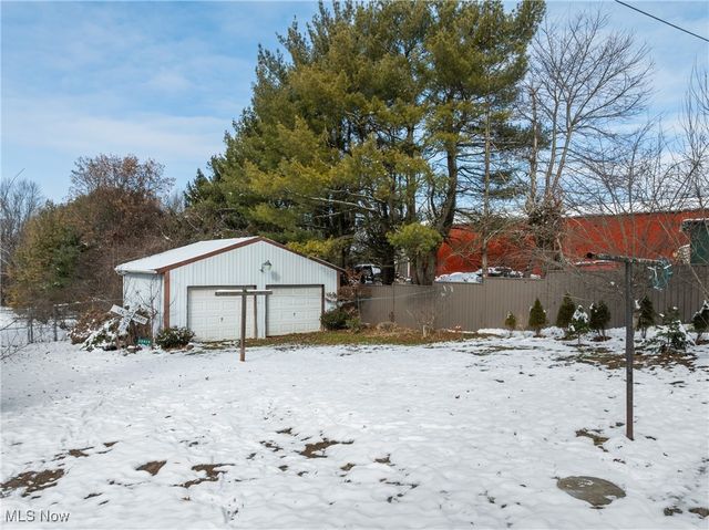 70828 Crescent Road, St Clairsville, OH 43950