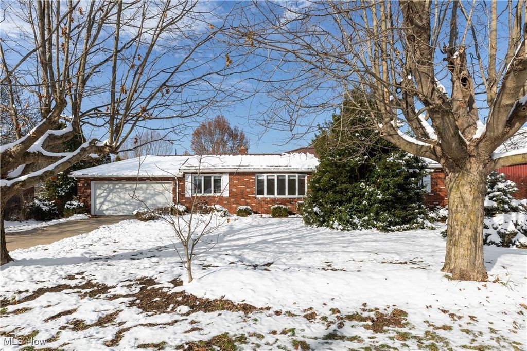 70828 Crescent Road, St Clairsville, OH 43950