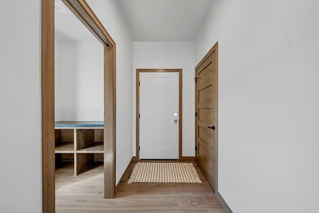 4001 ANTWERP AVENUE, Howard, WI 54313