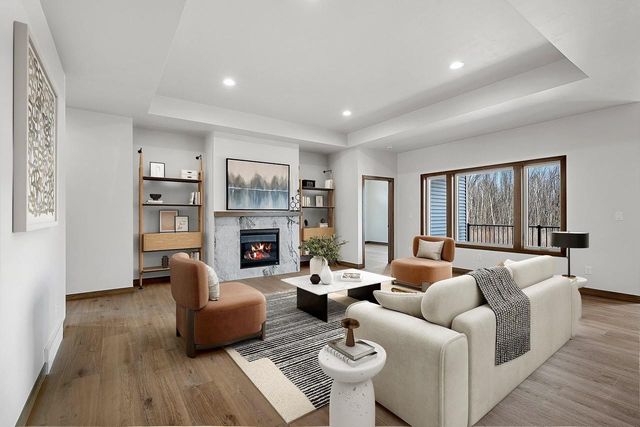 4001 ANTWERP AVENUE, Howard, WI 54313