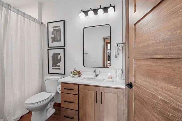 4001 ANTWERP AVENUE, Howard, WI 54313