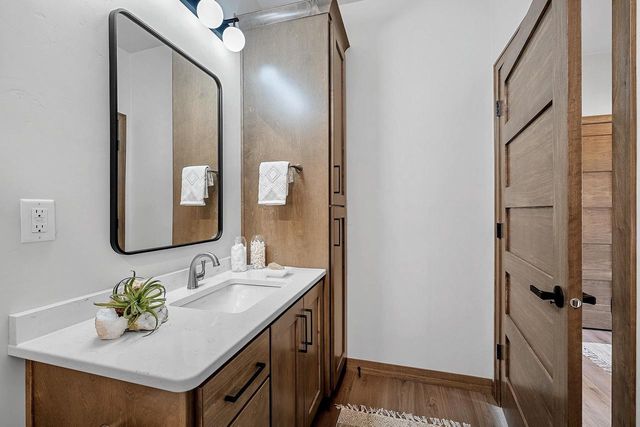 4001 ANTWERP AVENUE, Howard, WI 54313