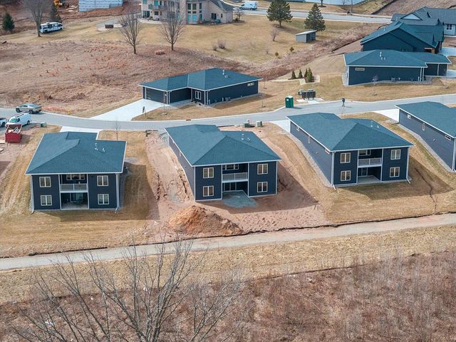 4001 ANTWERP AVENUE, Howard, WI 54313