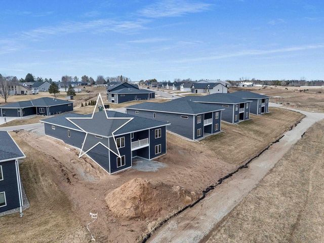 4001 ANTWERP AVENUE, Howard, WI 54313