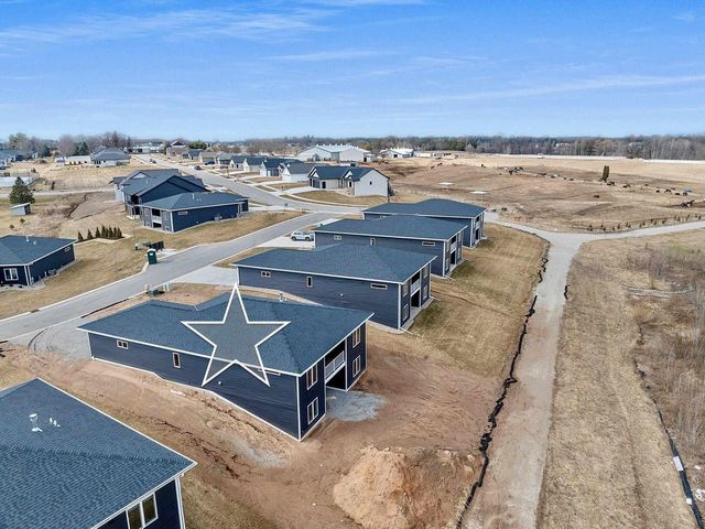 4001 ANTWERP AVENUE, Howard, WI 54313