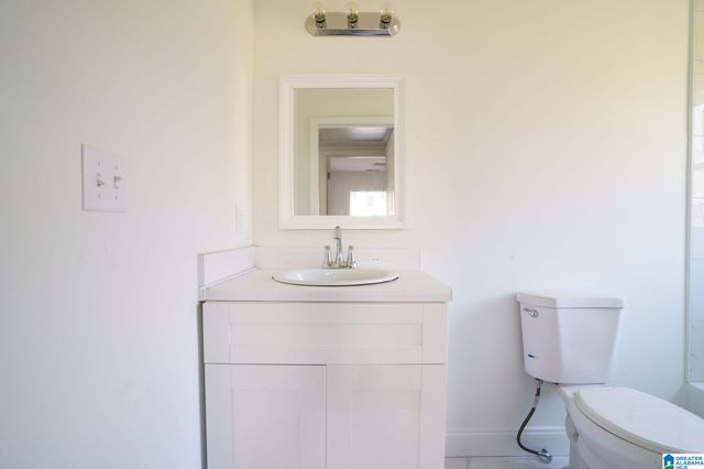 5808 AVENUE O, Birmingham, AL 35228