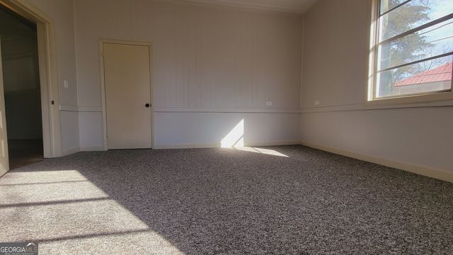 30 Edgewood Avenue, Thomaston, GA 30286