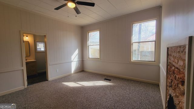 30 Edgewood Avenue, Thomaston, GA 30286