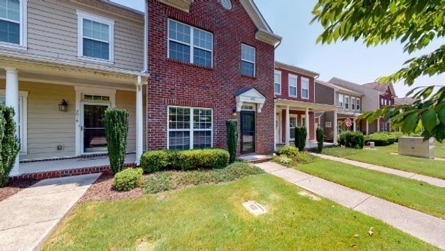 2016 Hemlock Dr, Spring Hill, TN 37174