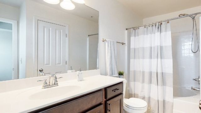 2016 Hemlock Dr, Spring Hill, TN 37174