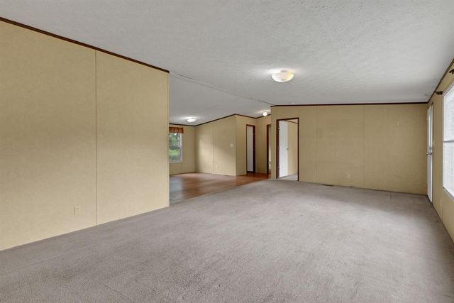 1000 W Dalton Road, Coldspring, TX 77331