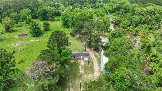 1000 W Dalton Road, Coldspring, TX 77331