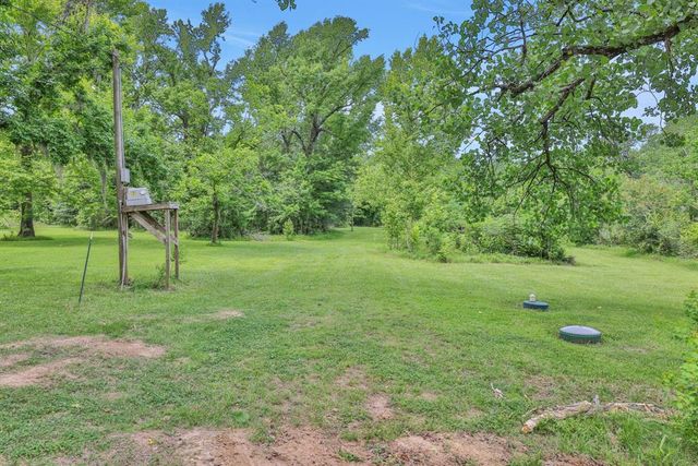 1000 W Dalton Road, Coldspring, TX 77331