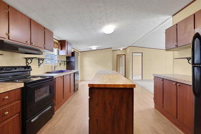 1000 W Dalton Road, Coldspring, TX 77331