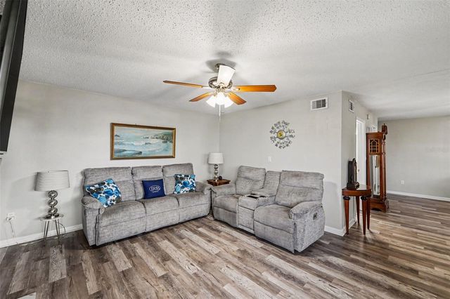 14521 CATALINA CIRCLE, Seminole, FL 33776