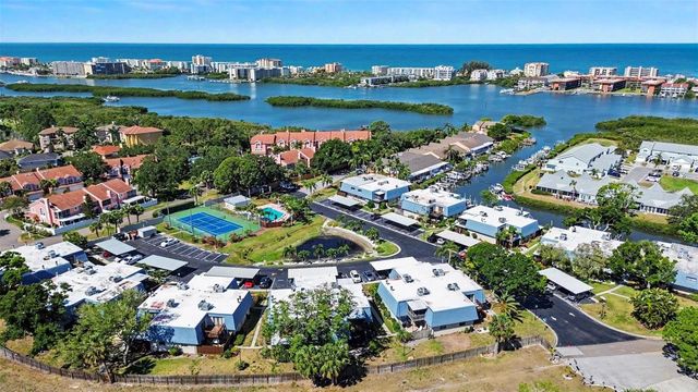 14521 CATALINA CIRCLE, Seminole, FL 33776