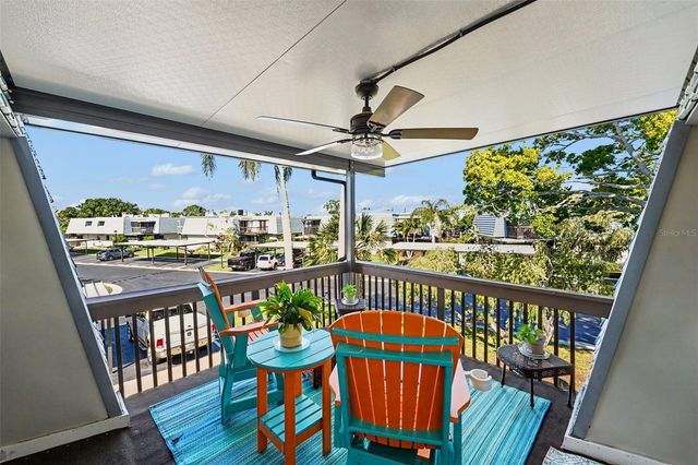 14521 CATALINA CIRCLE, Seminole, FL 33776