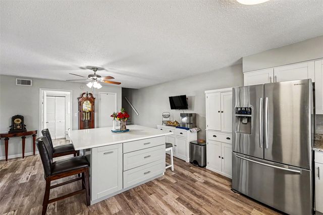 14521 CATALINA CIRCLE, Seminole, FL 33776