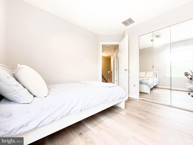 13 BOULEVARD PL, Linthicum Heights, MD 21090