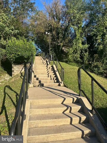 13 BOULEVARD PL, Linthicum Heights, MD 21090