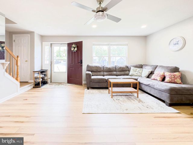 13 BOULEVARD PL, Linthicum Heights, MD 21090